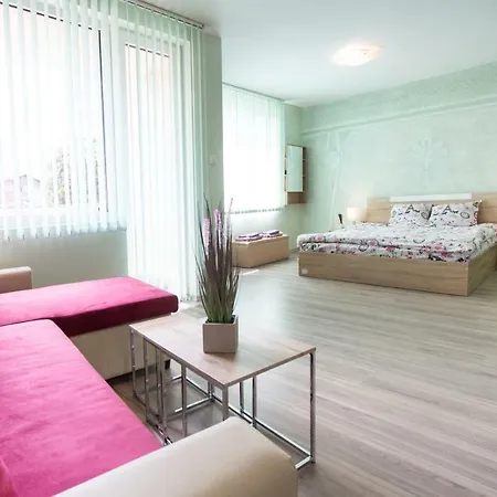 4 Seasons Art Aparments Central Apartment Plovdiv